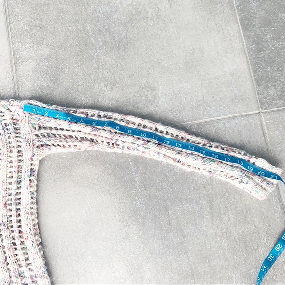 American Eagle Oversized Chunky Knit Sweater - Picture 6 of 8